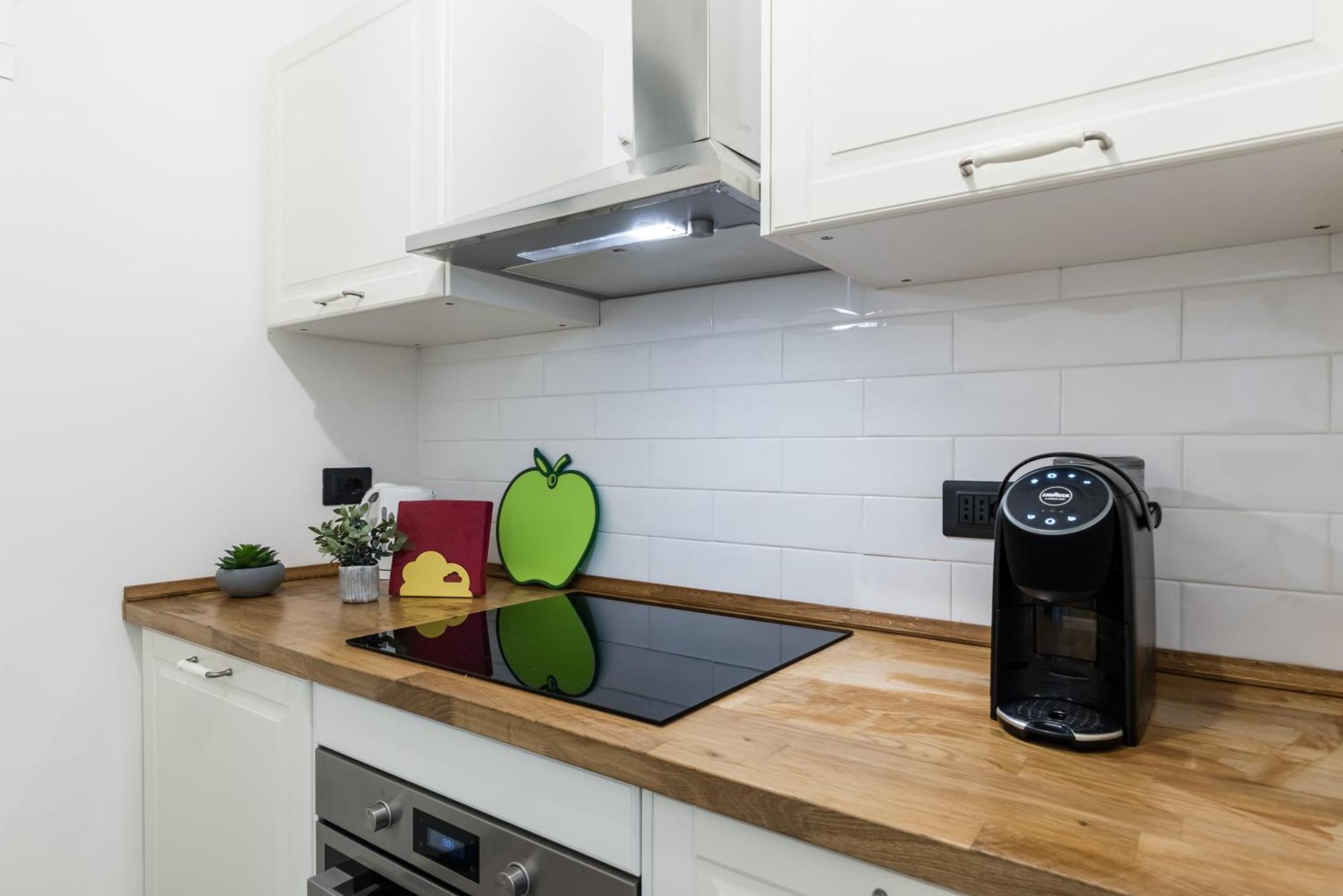 Acquario 5 Minuti, 1Br , Free A-C, Wifi & Netflix "City Center" By Tilo Génova Exterior foto