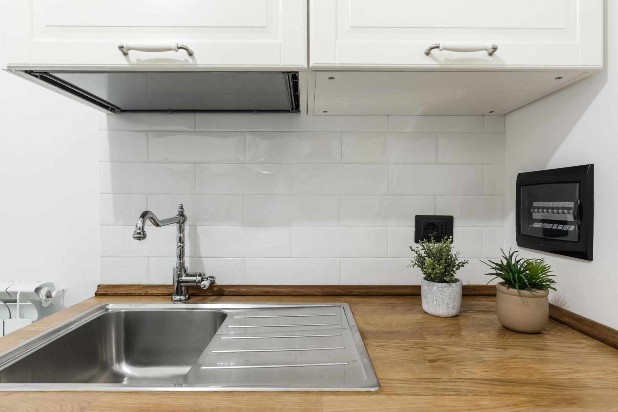 Acquario 5 Minuti, 1Br , Free A-C, Wifi & Netflix "City Center" By Tilo Génova Exterior foto